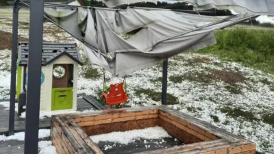 iskrica, Goričko, Lucova, toča, družina Belec. Foto: arhiv družine Belec / Foto: Arhiv Družine Belec