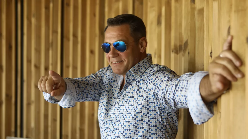 Marko Vozelj si je moral po odhodu iz skupine Čuki ustvariti svoj krog poslu&scaron;alcev, kar mu je nedvomno uspelo. / Foto: Luka Cjuha