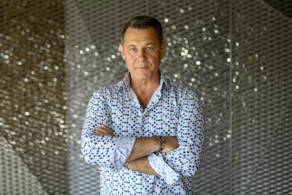 &raquo;Med prelomnimi točkami na samostojni poti je bil prav gotovo nastop na Slovenski popevki leta 2012, kjer sva kot avtorja prvič združila moči z Matjažem Vla&scaron;ičem.&laquo;&nbsp;/ Foto: Luka Cjuha