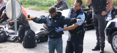 Rigonce. Migranti. Prepovedan prehod migrantov. Policija. Begunci