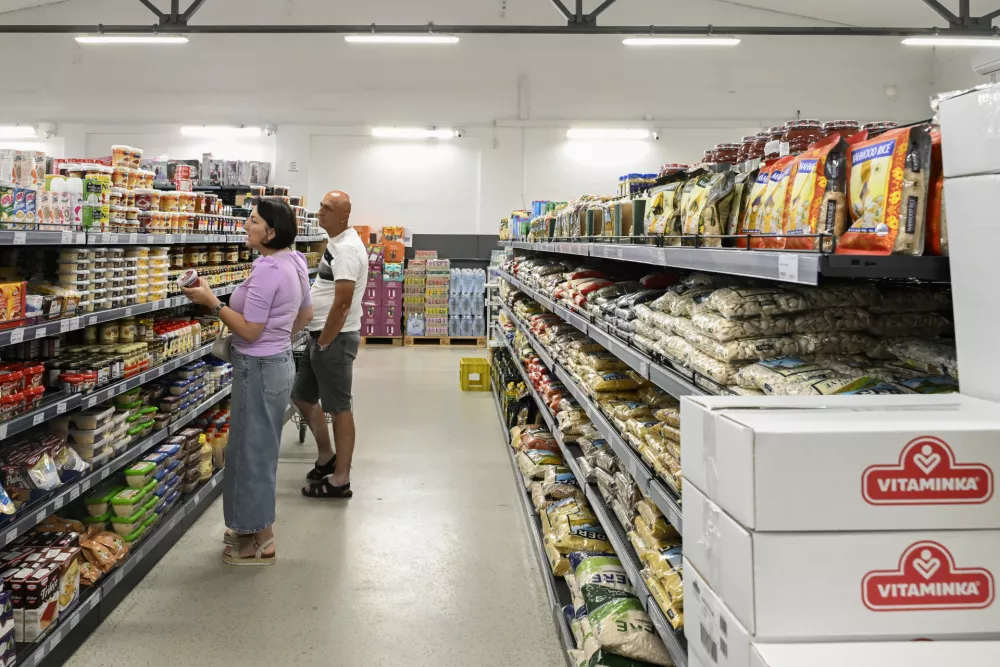 ATLAS Balkan Grill & Shop trgovina29.06.2025 - Nakupovanje ob nedeljah in praznikih, odprte trgovine. FOTO: Nik Erik Neubauer