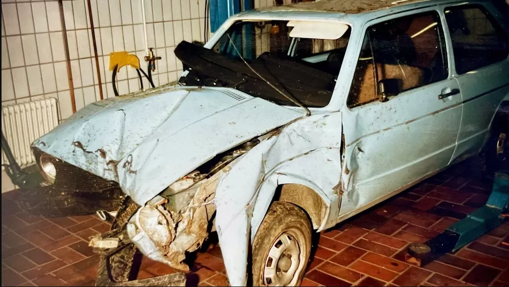 Uničeni golf / Foto: Nem&scaron;ka Zvezna Policija