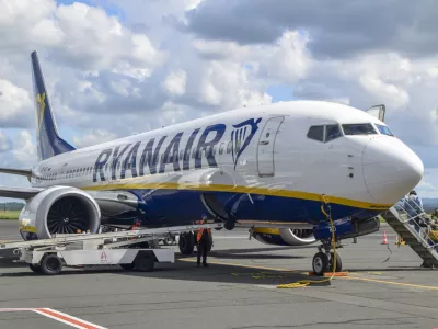 Letalo družbe Ryanair. Slika je simbolična. / Foto: Istock
