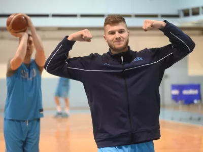Edo Murić- 08.11.2022 &ndash; slovenska ko&scaron;arkarska reprezentanca - trening - priprave na novi dve kvalifikacijski tekmi z Izraelci in Nemci za svetovno prvenstvo leta 2023 //FOTO: Nik Erik Neubauer