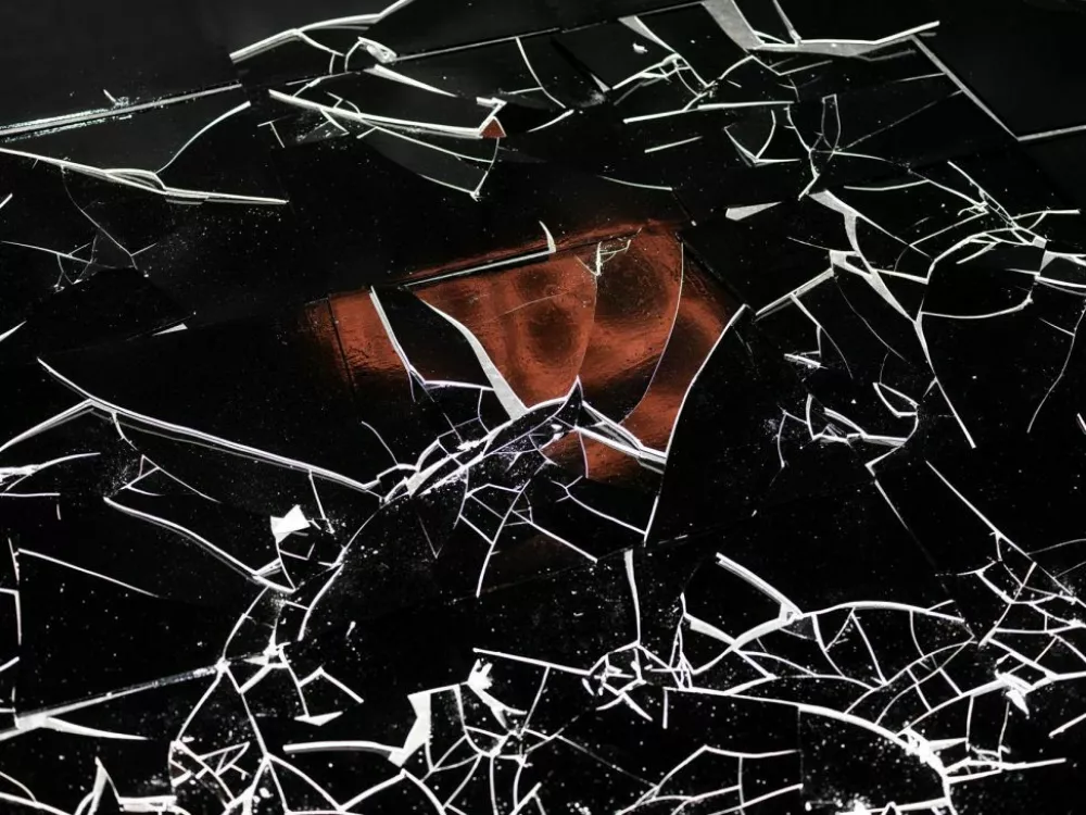 O prahu, času, odhajanjih in vrnitvah