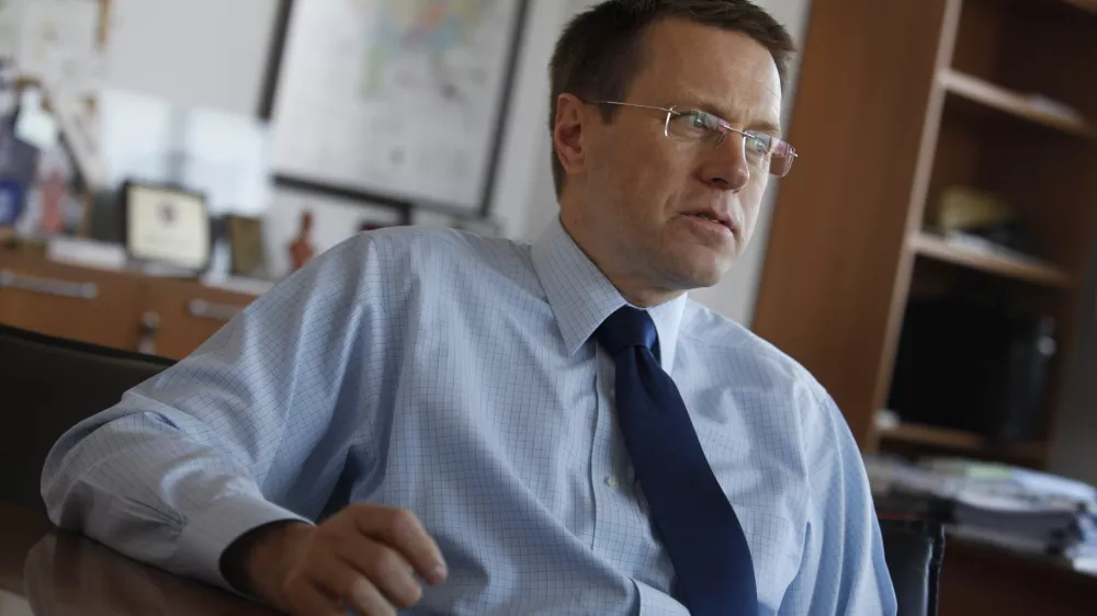 Samuel Žbogar, posebni predstavnik in vodja urada EU na Kosovu- Republika KOSOVO 2012 - Pri&scaron;tina - četrta obletnica neodvisnosti -//FOTO: Luka CjuhaOPOMBA: ZA OBJAVO V PRILOGI &ndash; DNEVNIKOV OBJEKTIV - INTERVJU 2012