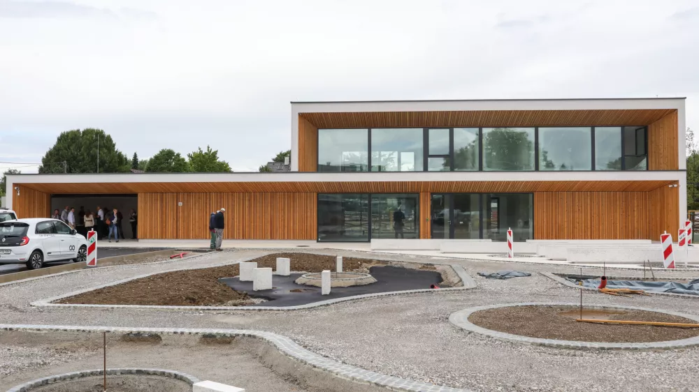 - zunanjost Parka varne mobilnosti,- 08.07.2025.- Novinarska konferenca ljubljanskega župana Zorana Jankovića, na kateri so predstavili park varne mobilnosti, ki ga gradijo v javno-zasebnem partnerstvu z Zavodom Varna pot, namenjen pa bo izobraževanju in praktičnim prikazom varne mobilnosti.//FOTO: Bojan Velikonja