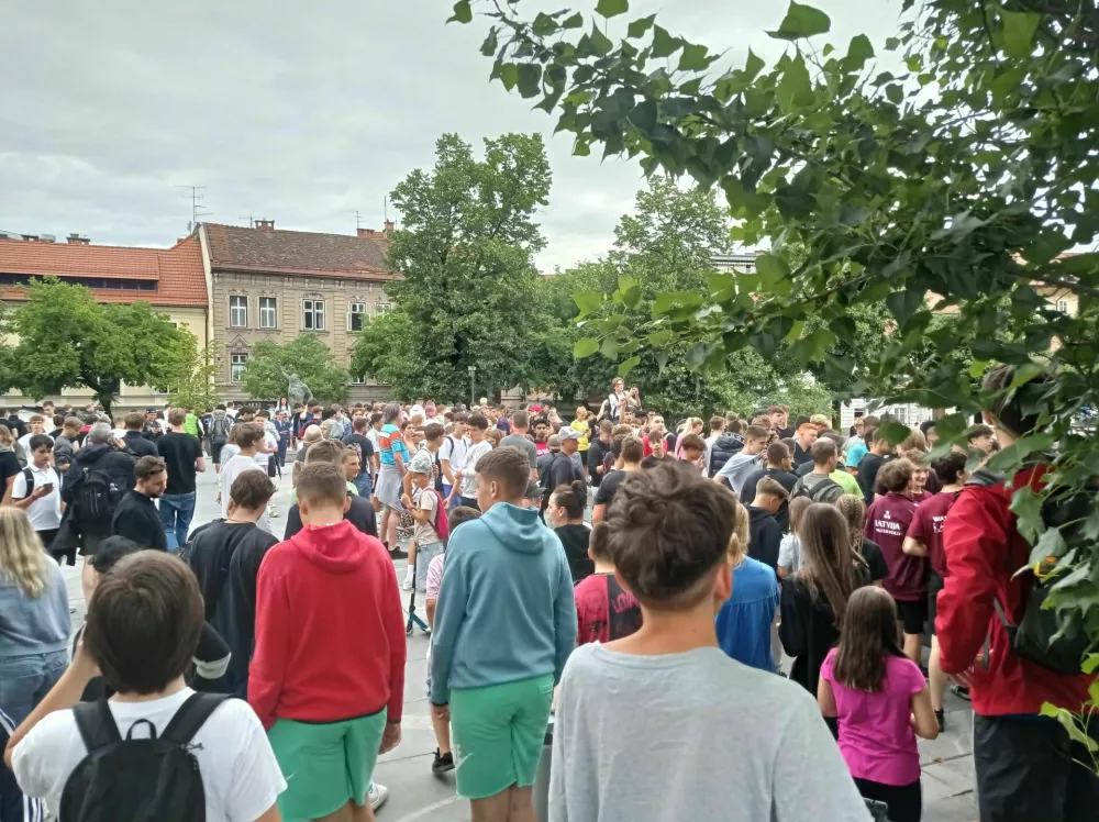 Nori&scaron;nica v Ljubljani zaradi obiska vplivneža. Foto: bralka