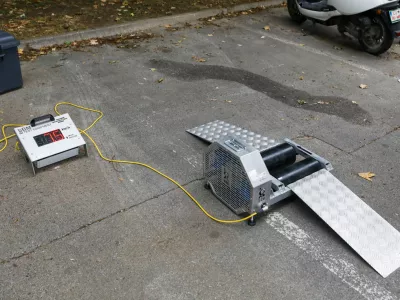 11.7.2025 - policija, nadzor prometa, lahka motorna vozila, skuter, mopedFoto: Luka Cjuha