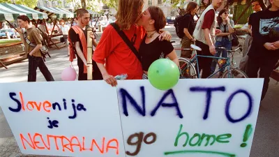 Protestiranje, demonstracije NATO Kongresni trg / Foto: Tomaž Skale