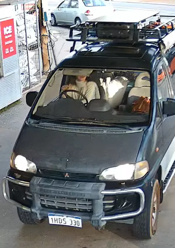 Potovala je sama s kombijem. / Foto: Avstralska Policija