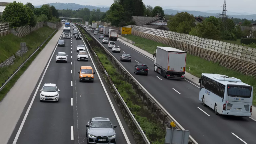 Prekomerni hrup: nevidni onesnaževalec pesti vsakega devetega Slovenca