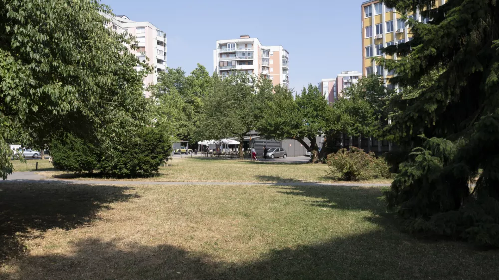 posu&scaron;ena travavročinavročinski val26.06.2025 - su&scaron;a v LjubljaniFOTO: Nik Erik Neubauer