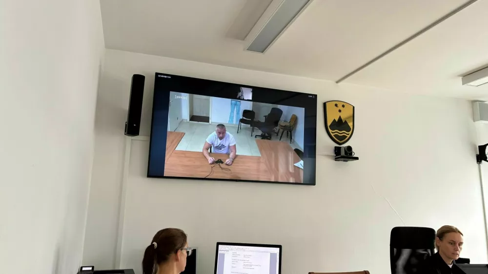 Sedem let zapora: Po&scaron;kodoval mu je pljuča in premaknil srce