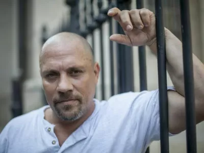 Boris Dežulović, hrva&scaron;ki novinar in književnik, Dnevnikov kolumnist    ///FOTO: Luka CjuhaOPOMBA: ZA OBJAVO V PRILOGI  DNEVNIKOV OBJEKTIV - INTERVJU 2015. / Foto: Luka Cjuha