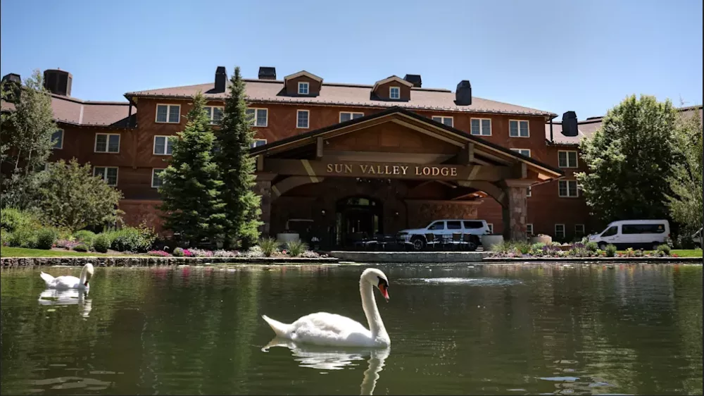 Sun Valley Lodge kjer se je srečala smetana milijarderjev, politikov in industrialcev.
