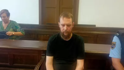 Za grožnje sodniku, ki so mu zažgali hi&scaron;o, krivi opustitev zdravil