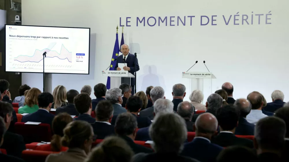 15 July 2025, France, Paris: French Prime Minister Francois Bayrou presents the main guidelines of the French budget for 2026. Photo: Thomas Samson/AFP/dpa