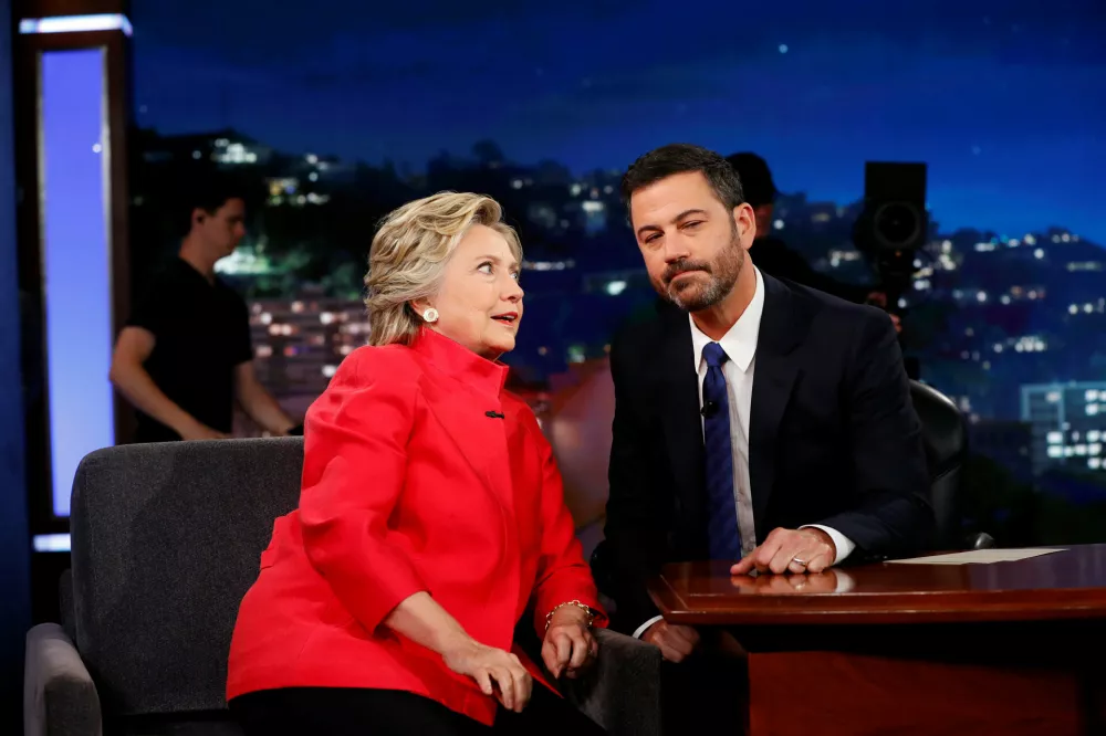 Democratic presidential nominee Hillary Clinton tapes an appearance on the Jimmy Kimmel Show in Los Angeles, California, August 22, 2016. REUTERS/Aaron P. Bernstein