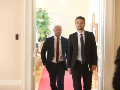 - Jernej Vrtovec, poslanec NSi,- Matej Tonin predsednik in poslanec NSI,- 11.07.2025. - predsednik vlade Robert Golob je gostil srečanje s predsedniki parlamentarnih strank na temo članstva Slovenije v Natu ter vpra&scaron;anja izvedbe referenduma glede povečanja obrambnih izdatkov Slovenije.//FOTO: Bojan Velikonja