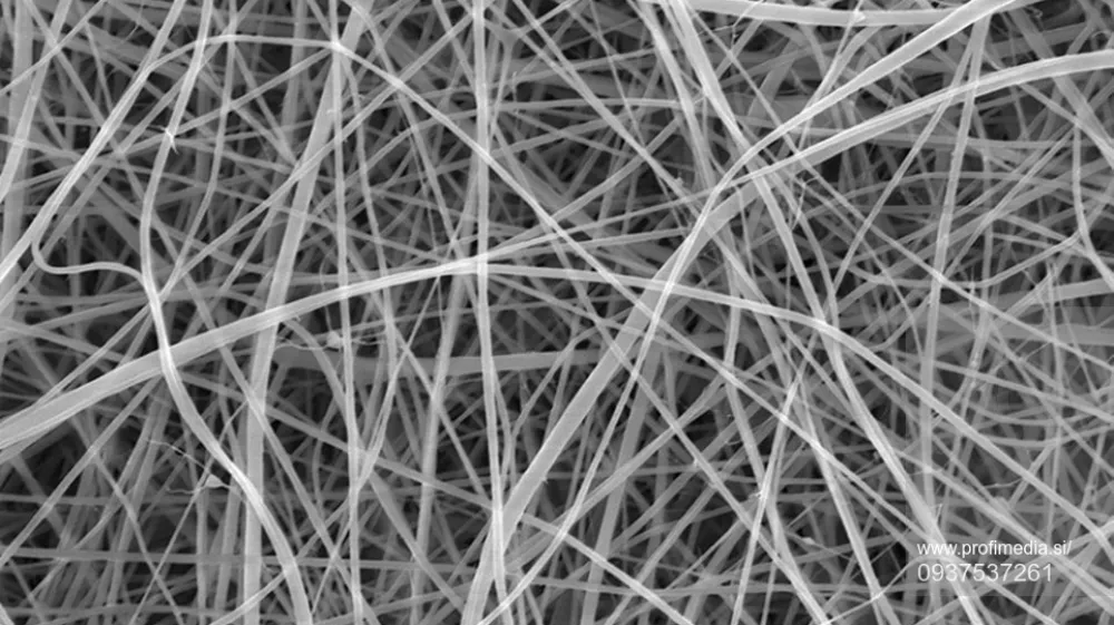 Ferrari Press Agency Thinnest pasta 1 Ref 1633922/11/2024See Ferrari textPicture MUST credit: Beatrice Britton / Adam Clancy / UCLThe world's thinnest spaghetti, 200 times less thick than a human hair, has been created by researchers.The stringy pasta favourite is not intended to be a new food but was created because of the wide-ranging uses that extremely thin strands of material, called nanofibers, have in medicine and industry.Nanofibers made of starch &ndash; produced by most green plants to store excess glucose &ndash; are especially promising and could be used in bandages to aid wound healing, as scaffolding for bone regeneration and for drug delivery. However, they rely on starch being extracted from plant cells and purified, a process requiring much energy and water.A more environmentally friendly method, the researchers say, is to create nanofibers directly from a starch-rich ingredient like flour, which is the basis for pasta.The team from the UK's University College London (UCL) made spaghetti just 372 nanometres, billionths of a metre, across using a technique called electrospinning.Threads of flour and liquid are pulled through the tip of a needle by an electric charge. The work was performed by chemistry master degree student Beatrice Britton.OPS: The world's thinnest spaghetti. Each individual strand is too narrow to be clearly captured by any form of visible light camera or microscope, so the team used a scanning electron microscope.Picture supplied by Ferrari,Fotografija:937537261, Licenca:Rights-managed, Omejitve:, Model izdaje:no