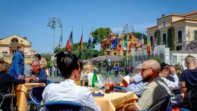 Image: 979794054, License: Rights-managed, Restrictions:, Model Release: no