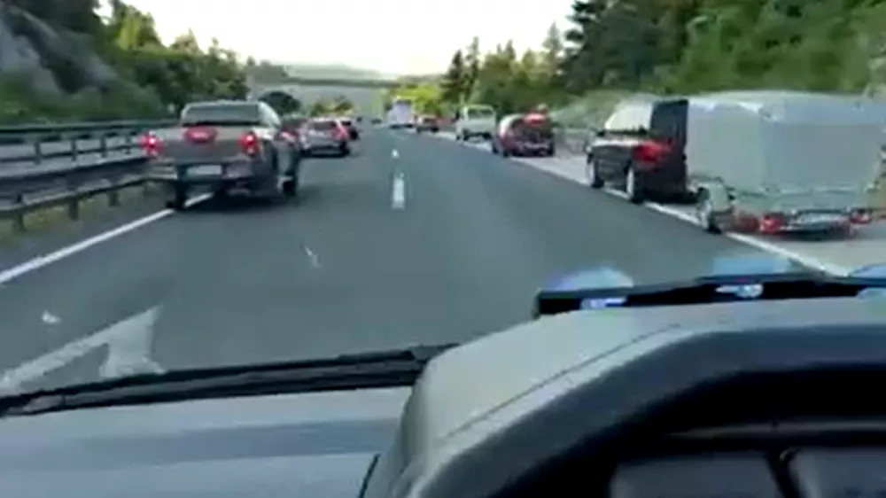 re&scaron;evalni pas, primorska avtocesta