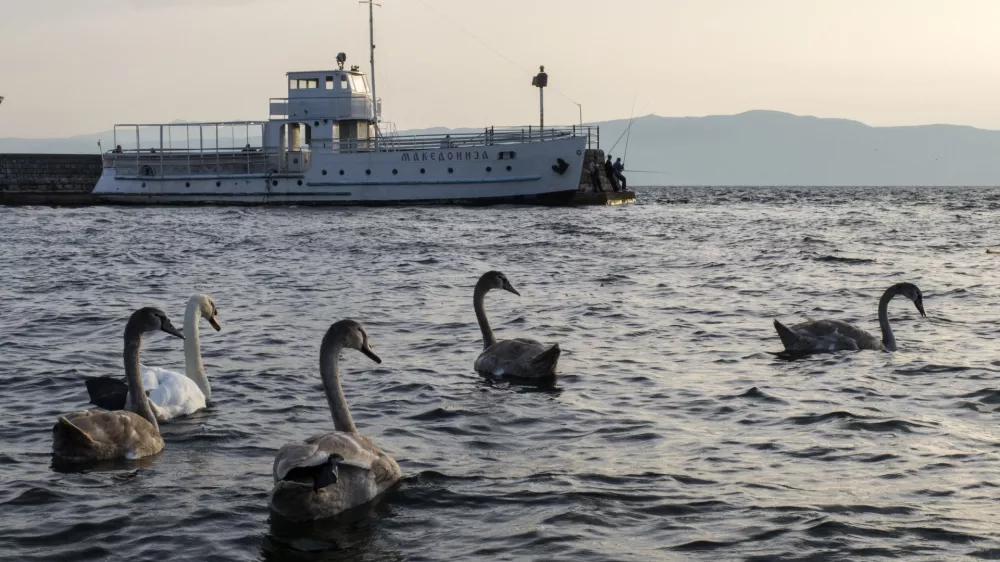 - 12.9 - 28.9.2014 - Simbolične fotografije - potovanje - Balkan, Makedonija, Ohrid  //FOTO: Jaka Gasar