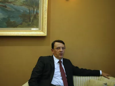 Anton Rop, podpredsednik in član upravnega odbora EIB - Evropska investicijska banka (EIB)//FOTO: Bojan Velikonja OPOMBA: ZA OBJAVO V PRILOGI &ndash; DNEVNIKOV OBJEKTIV - INTERVJU 2012