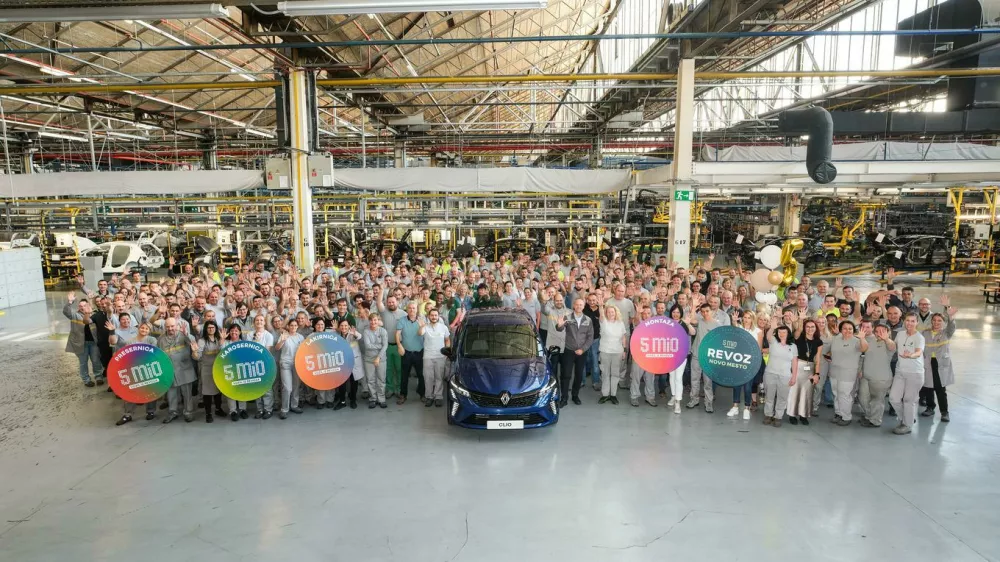 Revoz, pet milijonov vozil, renault clio