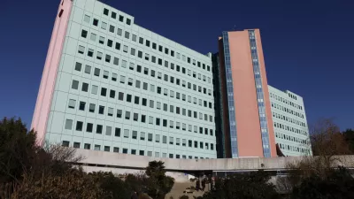 - Splo&scaron;na bolni&scaron;nica "Dr. Franca Derganca" - Nova Gorica - Ul. Padlih borcev 14, - &Scaron;empeter pri Gorici  //FOTO: Luka Cjuha 