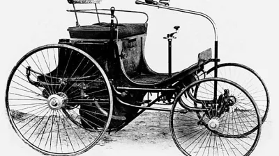 Prvi Peugeotov avtomobil z motorjem z notranjim zgorevanjem je bil leta 1890 peugeot type 2.  / Foto: Peugeot