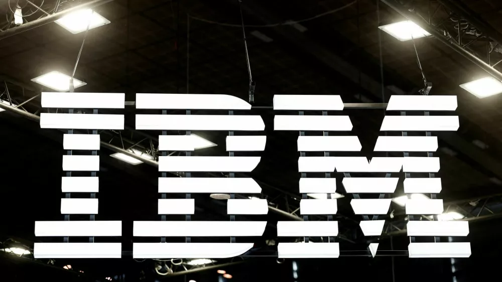 FILE PHOTO: The IBM logo is seen during the Viva Technology conference dedicated to innovation and startups at Porte de Versailles exhibition center in Paris, France, June 12, 2025. REUTERS/Benoit Tessier/File Photo