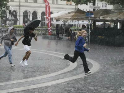 Nevihta v Ljubljani, Pre&scaron;ernov trg&nbsp;PREGLED LETA 2024FOTO: LUKA CJUHA