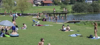 - 21.07.2024 - reportaža Podpeško jezero - poletje, vročina, kopanje, hlajenje, kopalci, obiskovalci, ljudje //FOTO: Jaka Gasar