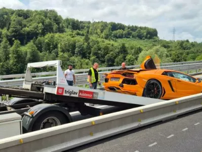 Nesreča na dolenjski avtocesti. Foto: bralec