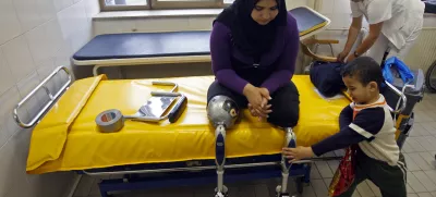 - OTROCI IZ GAZE 2009 - žrtve izraelske agresije na Gazo na rehabilitaciji v Sloveniji na Inštitutu RS za rehabilitacijo Soča///FOTO: Tomaž SkaleOPOMBA: ZA OBJAVO V PRILOGI – DNEVNIKOV OBJEKTIV - REPORTAŽA