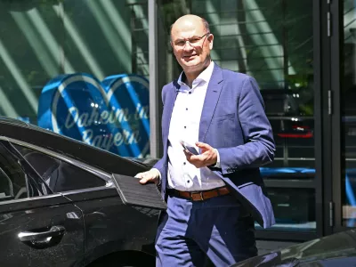 Albert FUERACKER CSU,Finanz-und Heimatminister, Einzelbild,angeschnittenes Einzelmotiv,Halbfigur,halbe Figur. Pressekonferenz im Anschluss an die Vorstandssitzung des CSU Praesidiums in der CSU Landesleitung in Muenchen am 19.05.2205 *** Albert FUERACKER CSU,Minister of Finance and Homeland,single picture,cropped single motif,half figure,half figure Press conference following the meeting of the CSU executive committee at the CSU state headquarters in Munich on 19 05 2205No Use Switzerland. No Use Germany. No Use Japan. No Use Austria
