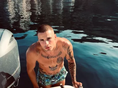 Boris Vidovič se je na otoku zaljubljencev zadržal le kraj&scaron;i čas. F instagram