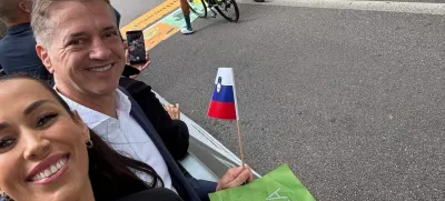 Tina Gaber je z Robertom Golobom navijala v Franciji. F instagram Tine Gaber 