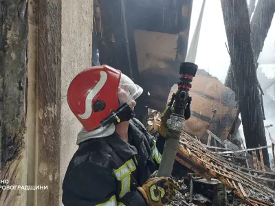 In this photo provided by the Ukrainian Emergency Service, firefighters put out the fire in a fire department school following a Russian air attack in Kropyvnytskyi, Ukraine, Monday, July 28, 2025. (Ukrainian Emergency Service via AP)
