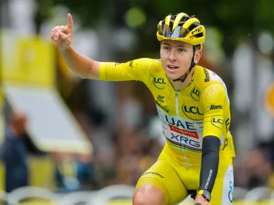 Francija, Pariz.Kolesarska dirka po Franciji, 21. etapa: Mantes-la-Ville - Pariz (132,3 km).Zmagovalec dirke po Franciji Tadej Pogacar.