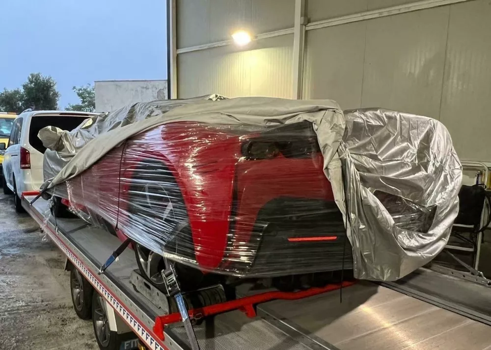 Razbiti ferrari SF90. Foto: Dnevnik