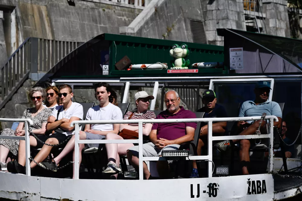 (FOTO) Pogled na Ljubljano z Ljubljanice