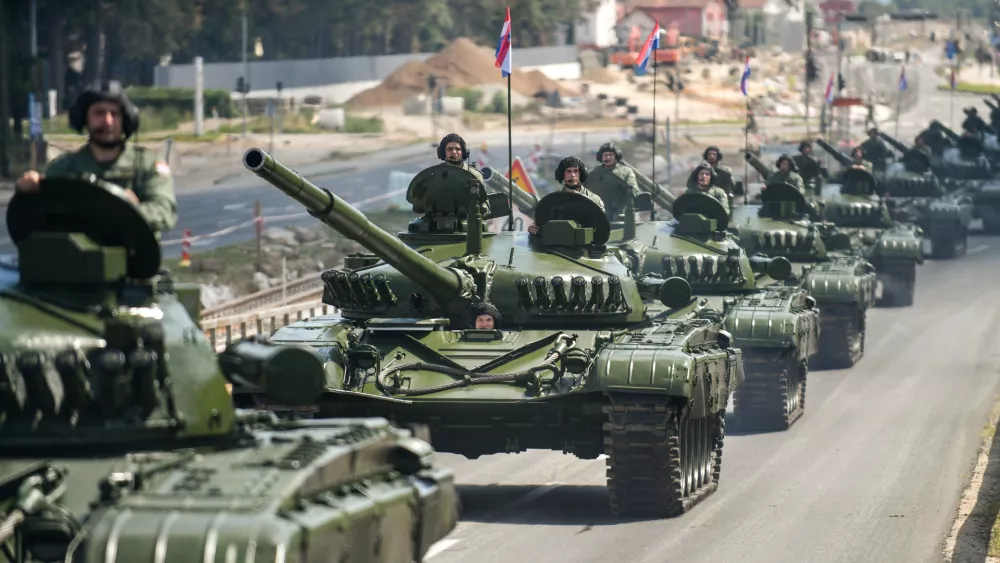 31.07.2025., Zagreb - Tenkovi prolaze Mostom mladosti uoci pocetka svecanog vojnog mimohoda u povodu obiljezavanja 30. obljetnice vojno-redarstvene operacije Oluja. Photo: Josip Miskovic/PIXSELL