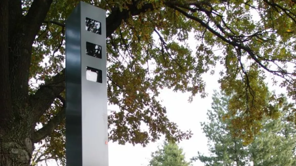 RADARSKA NAPRAVA NA GOSPOSVETSKI CESTI V MARIBORU, ISKRA SISTEMI