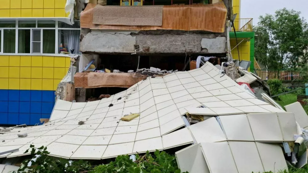 A kindergarten damaged by the earthquake is seen in Petropavlovsk-Kamchatsky, Kamchatka Krai, Russia in this screen grab from a Handout video July 30, 2025. Administration of the Governor of Kamchatka Krai/Handout via REUTERS THIS IMAGE HAS BEEN SUPPLIED BY A THIRD PARTY. NO RESALES. NO ARCHIVES. MANDATORY CREDIT Verified by: Building, road layout, and building exteriors match file and satellite imagery Date confirmed by the corroborating local reports and official statements