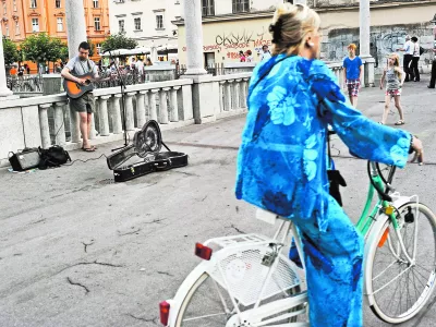 In&scaron;pektorji razgnali protest uličnih glasbenikov