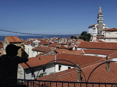 Prostorski akti v primežu spornih postopkov