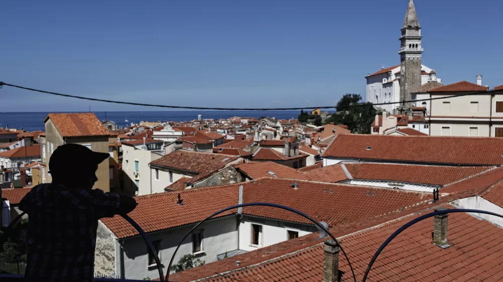 Prostorski akti v primežu spornih postopkov